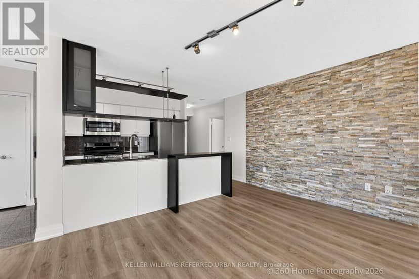 1503 - 5 Mariner Terrace — photo 26 of 40