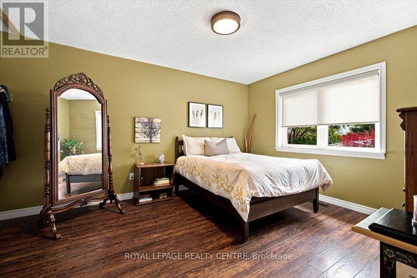 2564 Mainroyal Street — photo 19 of 40