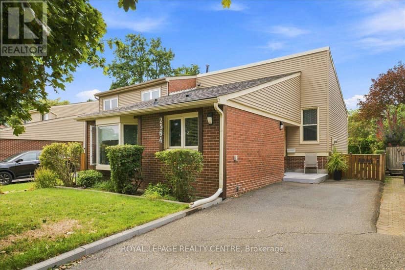 2564 Mainroyal Street — photo 3 of 40