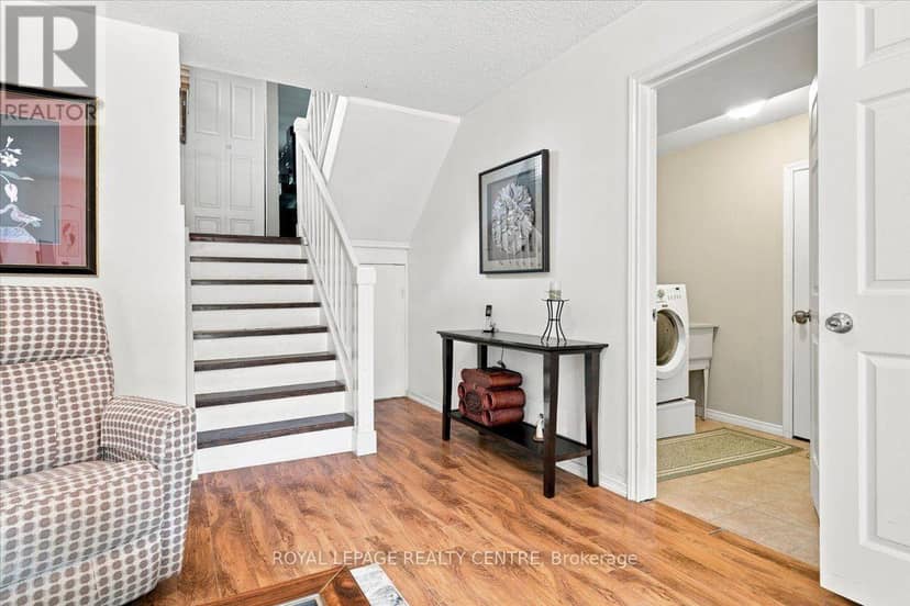 2564 Mainroyal Street — photo 33 of 40