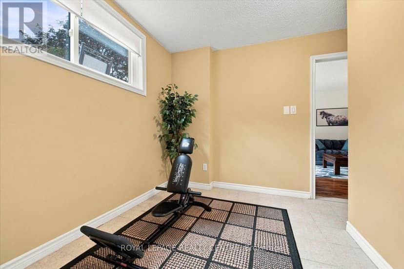 2564 Mainroyal Street — photo 35 of 40