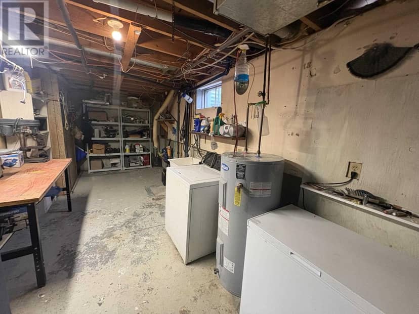 14 Albert ST — photo 21 of 33