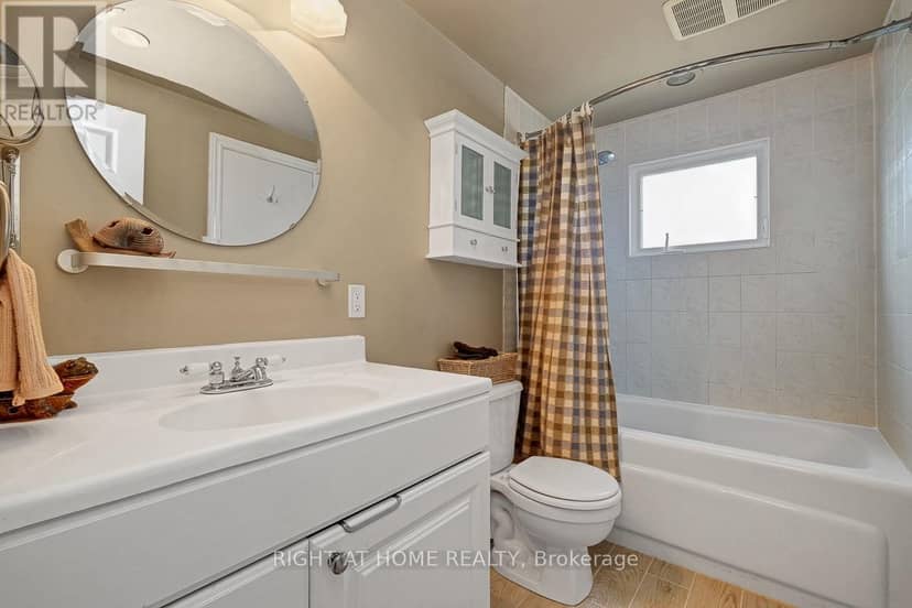 1736 Stoneboat Crescent — photo 22 of 38