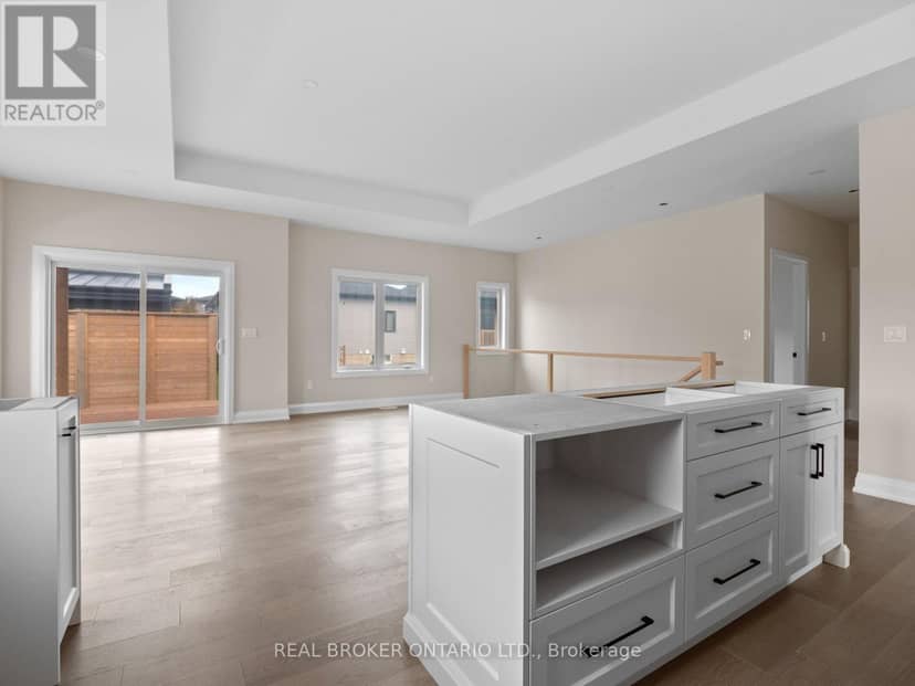 118 Willowbrook Drive — photo 12 of 31