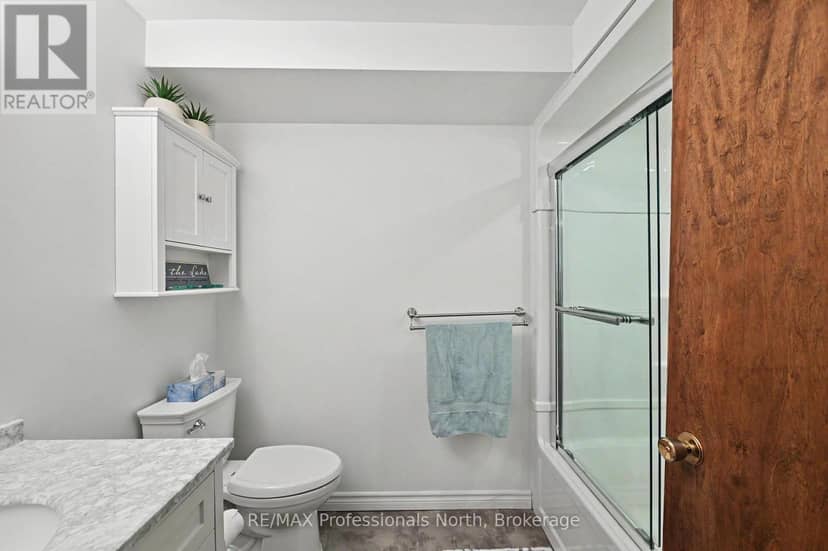 1015 Kelson Road — photo 32 of 40