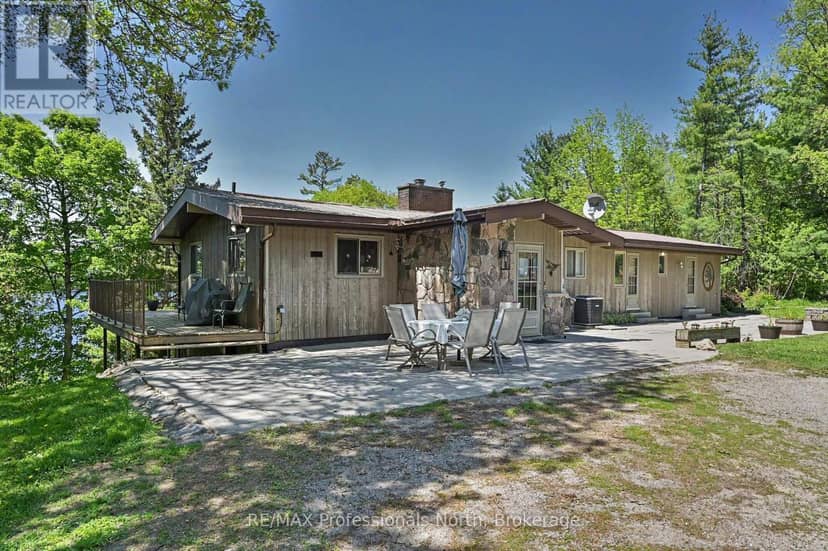1015 Kelson Road, Minden Hills, photo 4