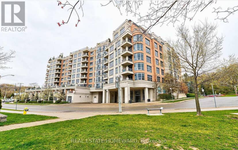 206 - 10 Old York Mills Road, Toronto