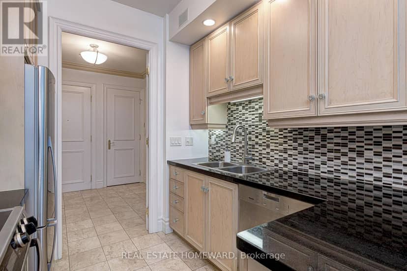 206 - 10 Old York Mills Road, Toronto, photo 5