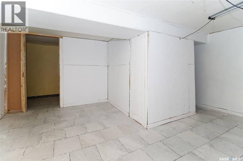 1400 Rothwell Street — photo 15 of 40