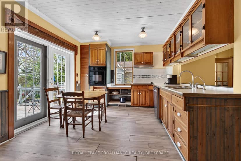 1295 Highway 2, Kingston, photo 8