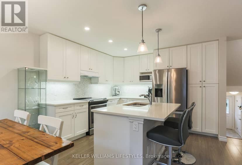73 - 1061 Eagletrace Drive — photo 13 of 38