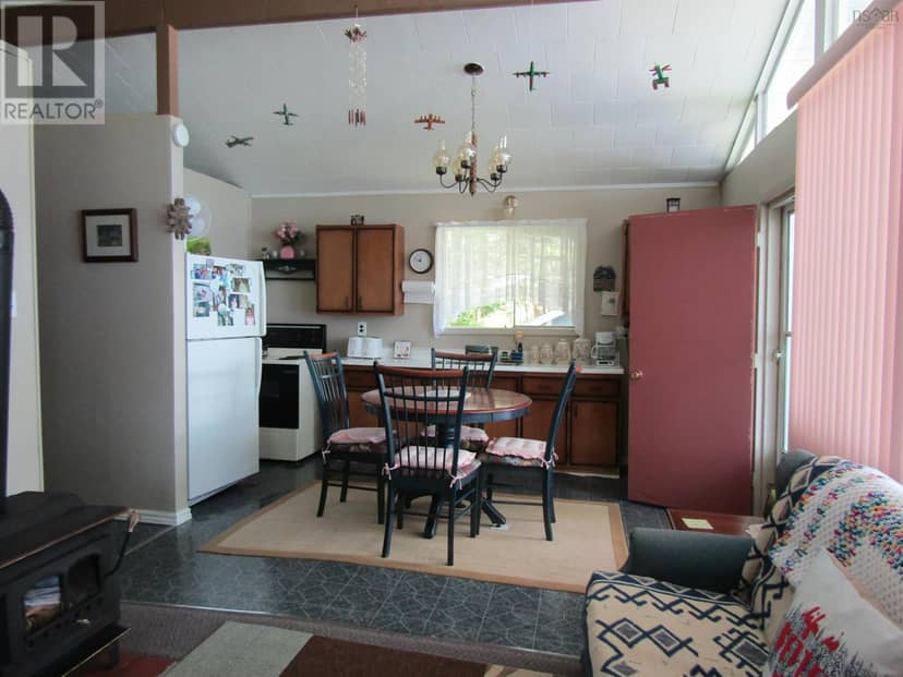 70 Sefferns Lake Drive — photo 22 of 27