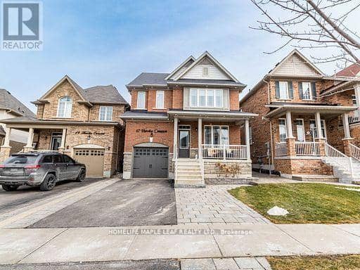 47 Hawke Crescent — photo 1 of 40