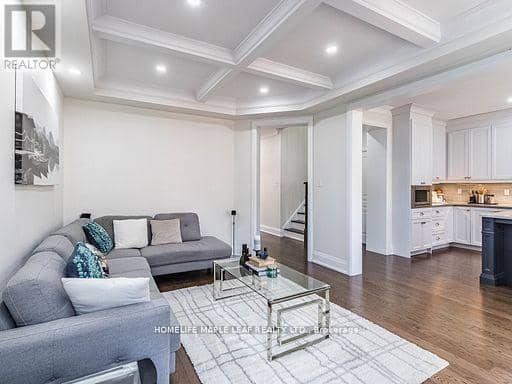 47 Hawke Crescent — photo 11 of 40