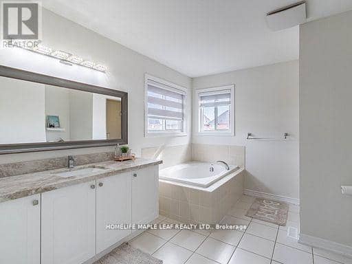 47 Hawke Crescent — photo 28 of 40
