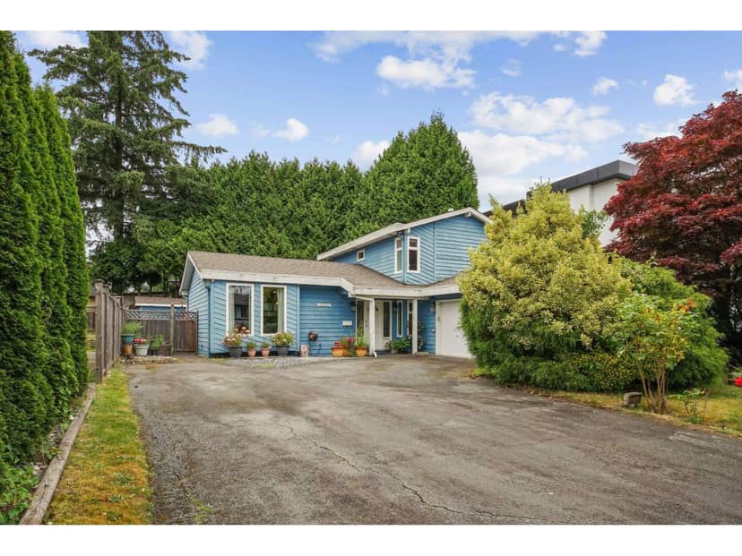 12737 DRUMMOND PLACE, Surrey