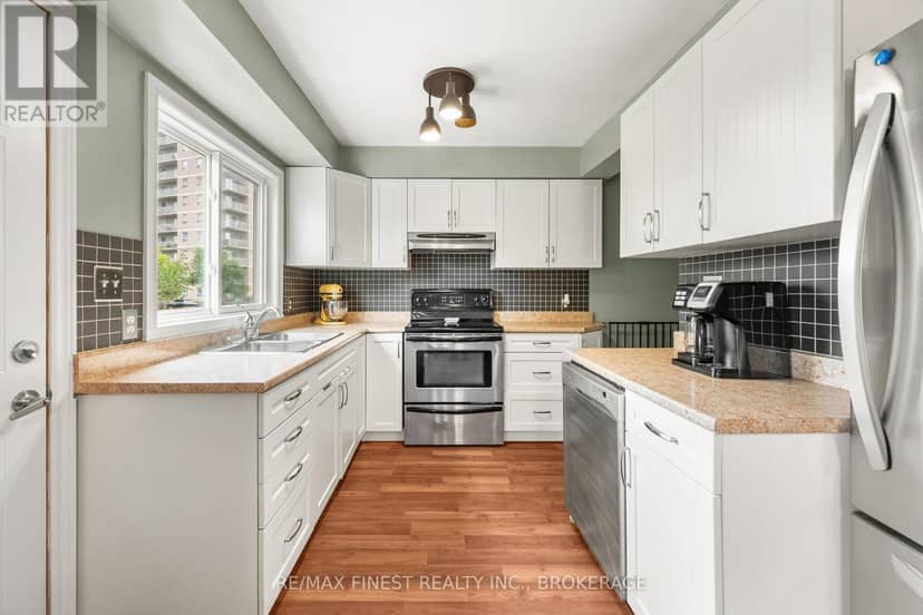 860 Beaconhill Court — photo 11 of 40