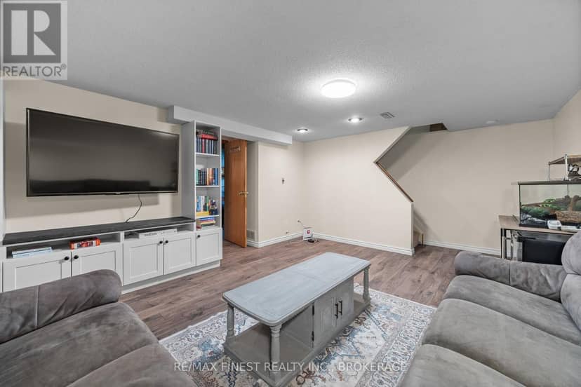 860 Beaconhill Court — photo 24 of 40