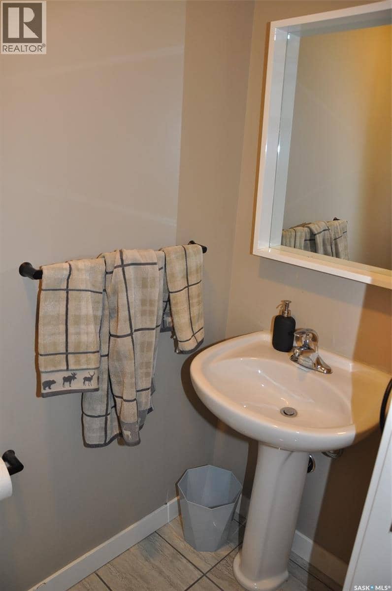 2261 Mcara STREET — photo 11 of 37