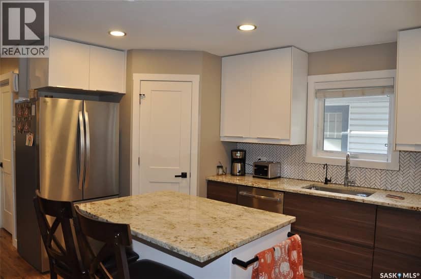 2261 Mcara STREET — photo 6 of 37