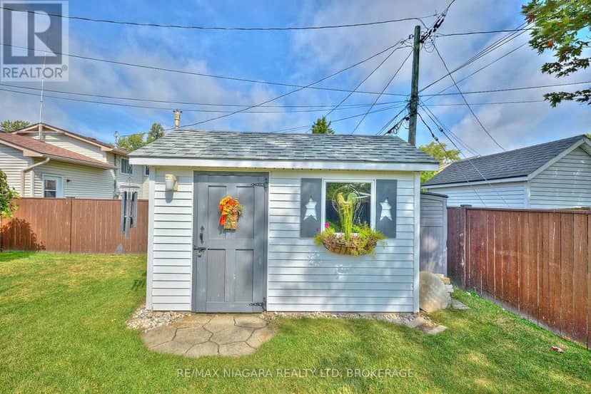 524 Lakeview Road — photo 33 of 36
