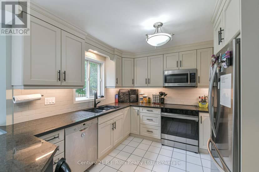 16 Frontier Avenue — photo 15 of 40