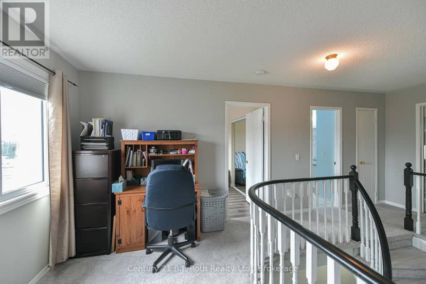 16 Frontier Avenue — photo 37 of 40