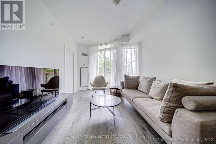 405 - 151 Avenue Road — photo 14 of 26