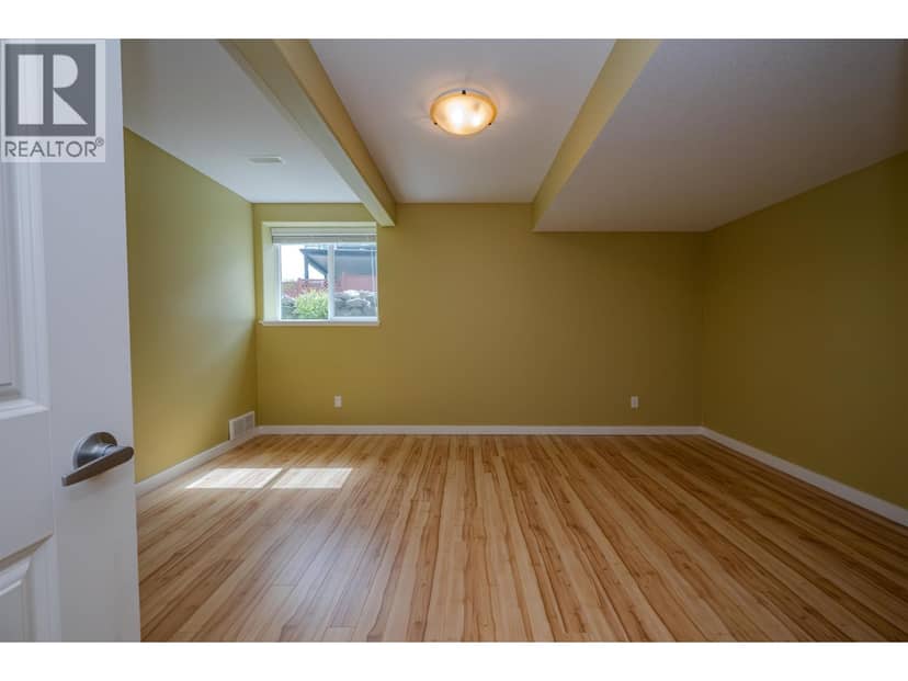 134 Eagle Crescent — photo 18 of 31