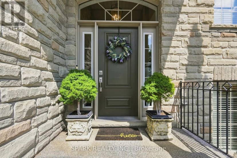 179 Tanners Drive S — photo 4 of 40