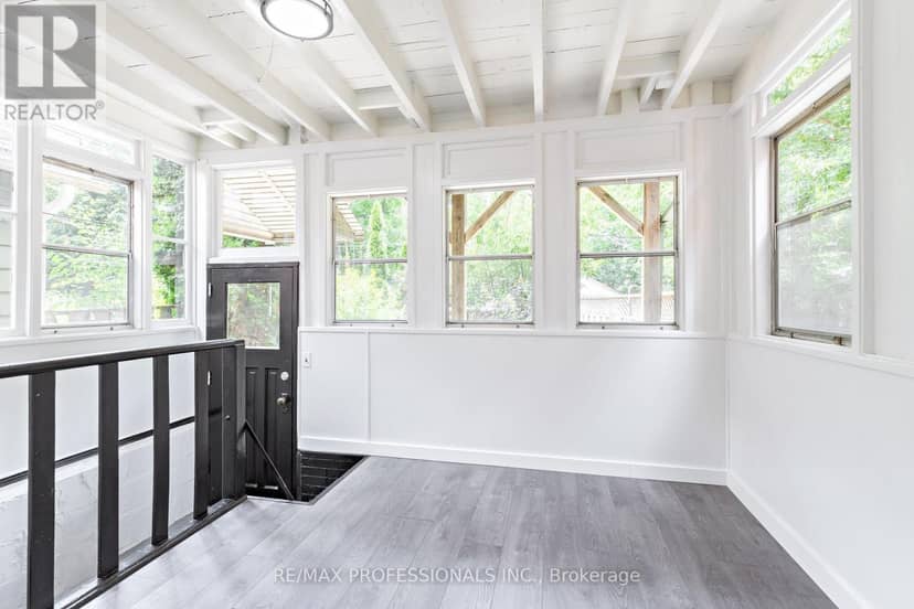 502 Jane Street — photo 12 of 35