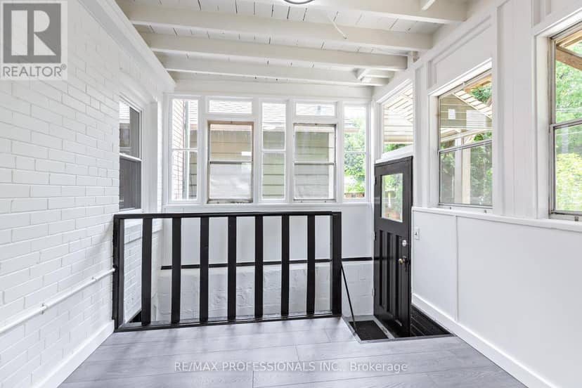 502 Jane Street — photo 13 of 35