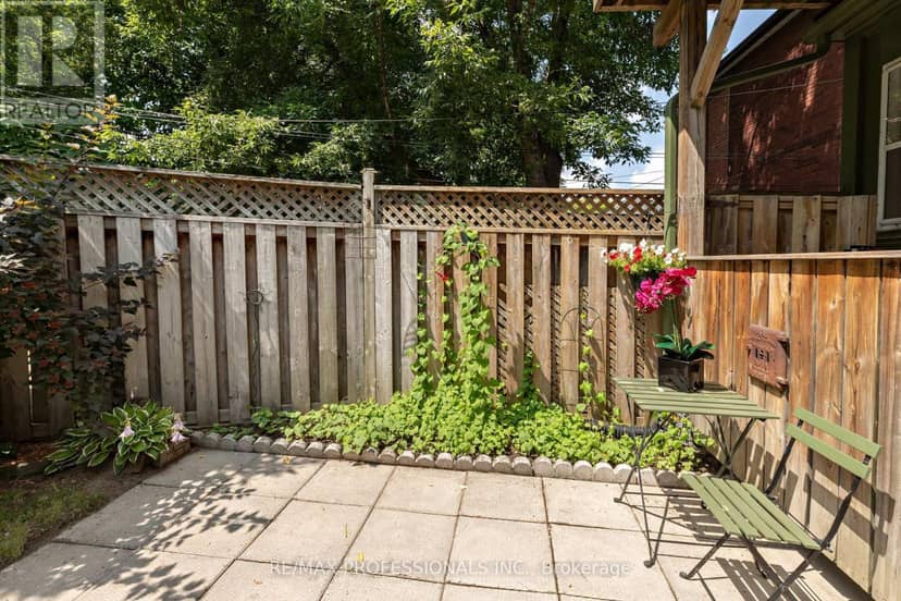 502 Jane Street — photo 17 of 35