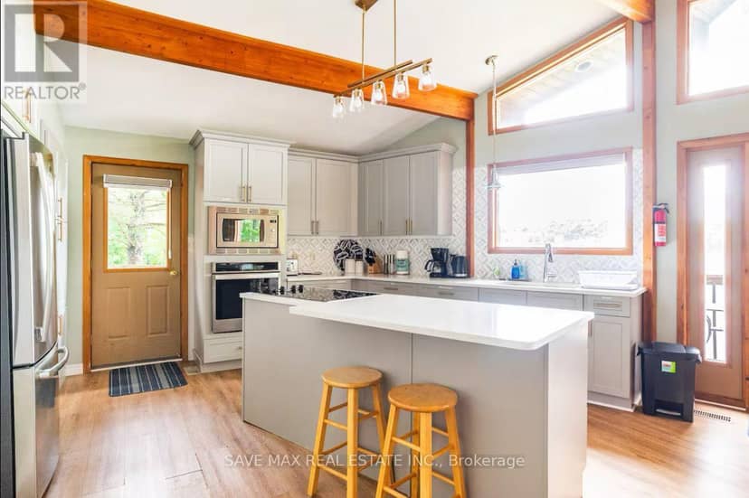42 Todholm Drive Todholm Drive, Muskoka Lakes, photo 3