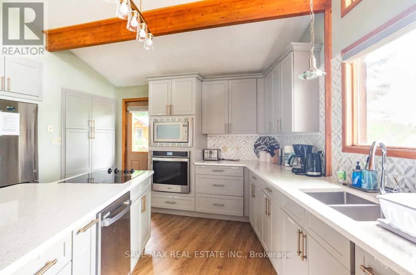 42 Todholm Drive Todholm Drive, Muskoka Lakes, photo 4