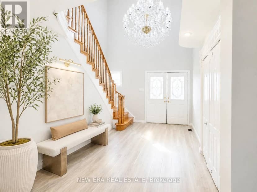 704 Brandenburg Boulevard — photo 3 of 26