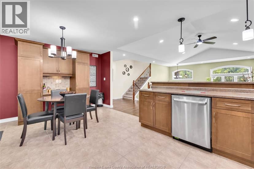 695 International Avenue — photo 7 of 35