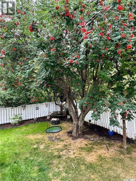 1908 3rd AVENUE E — photo 19 of 19