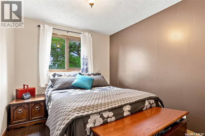 109 South AVENUE E — photo 18 of 40