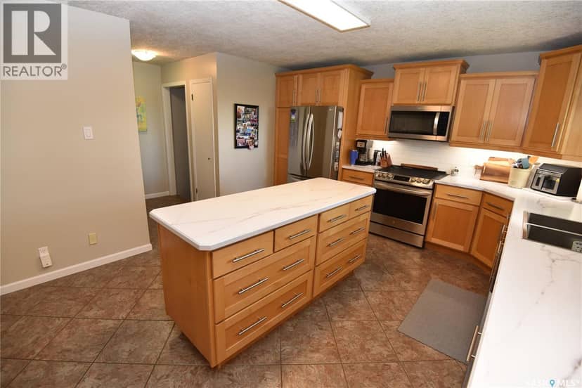 Hleck Home Quarter — photo 14 of 40