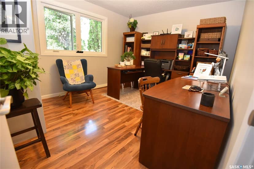 Hleck Home Quarter — photo 22 of 40