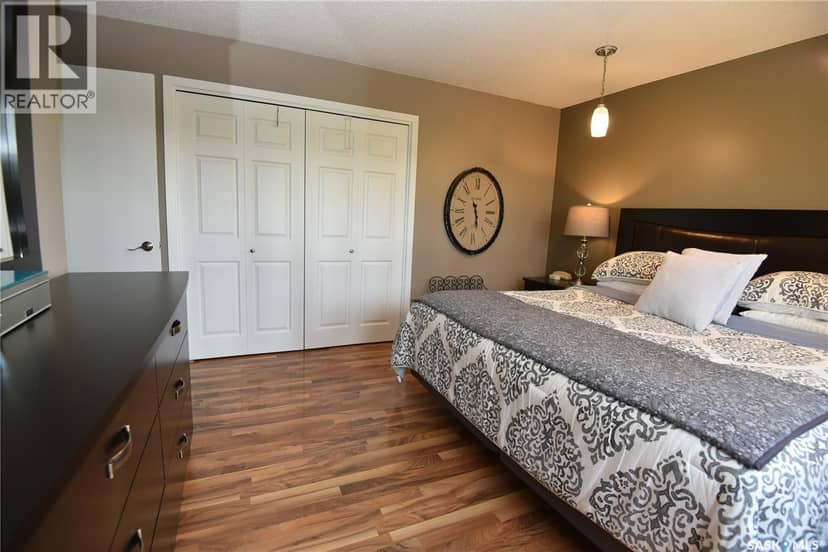 Hleck Home Quarter — photo 27 of 40