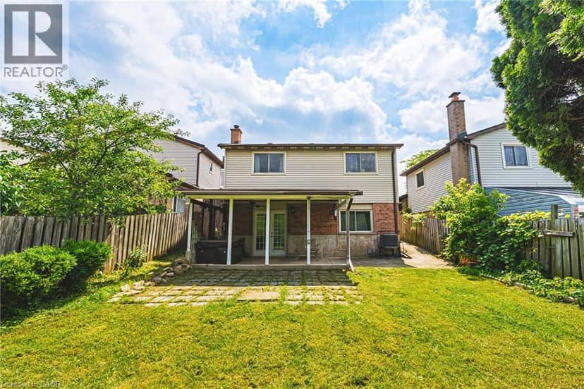 11 DRAKES Drive — photo 27 of 31
