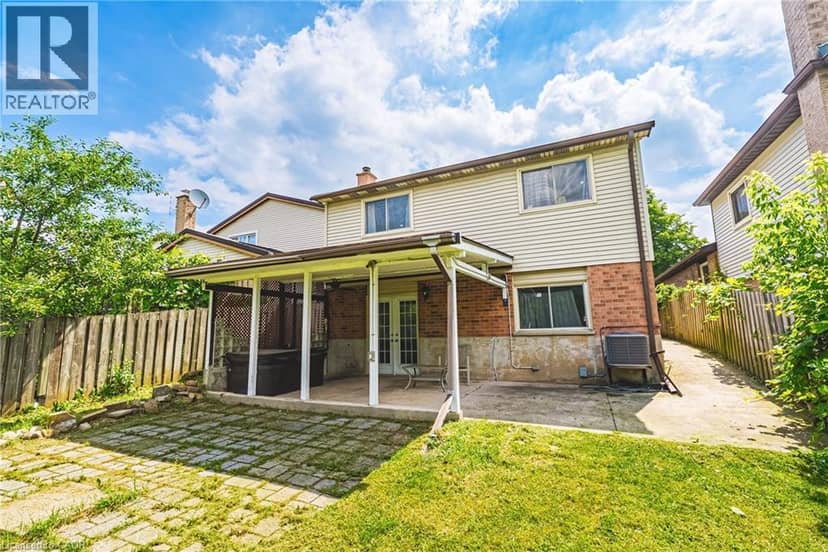 11 DRAKES Drive — photo 28 of 31
