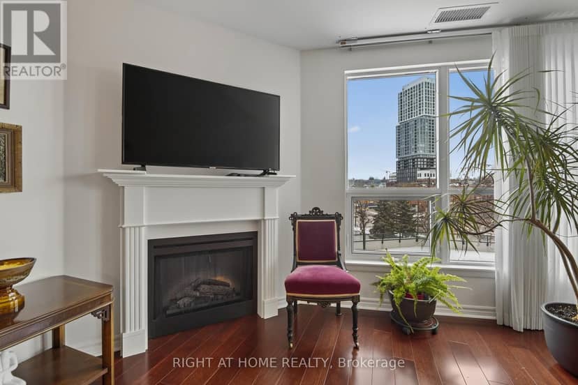 409 - 6 Toronto Street — photo 10 of 28