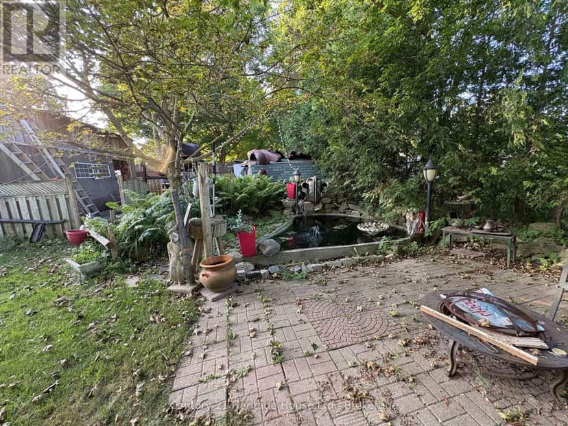 370 Foster Street — photo 13 of 22