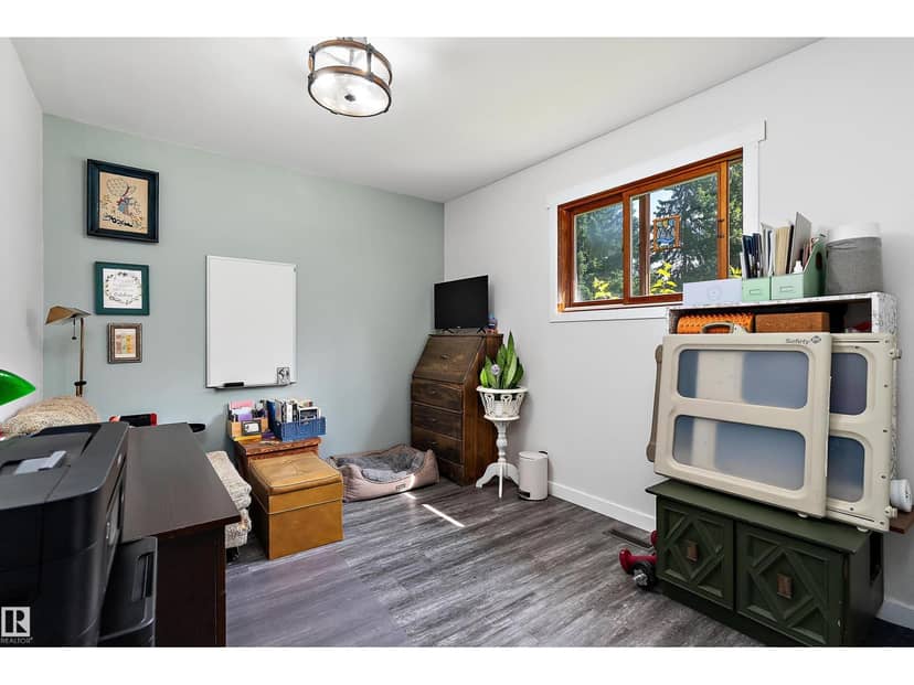 801 Highland RD — photo 33 of 40