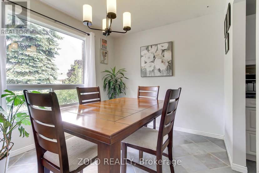 545 Colyer Street — photo 7 of 22