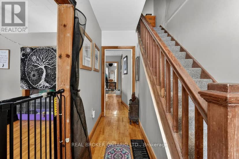 53-55 Wellington Street — photo 25 of 40
