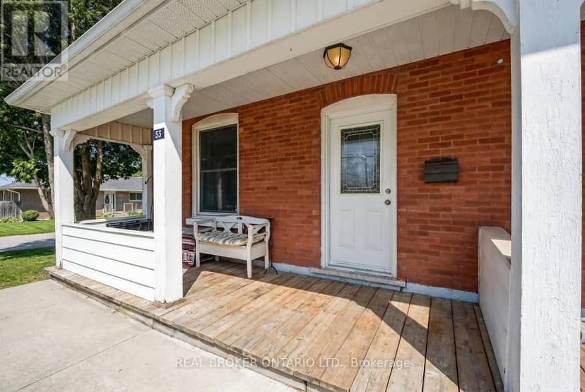 53-55 Wellington Street — photo 36 of 40